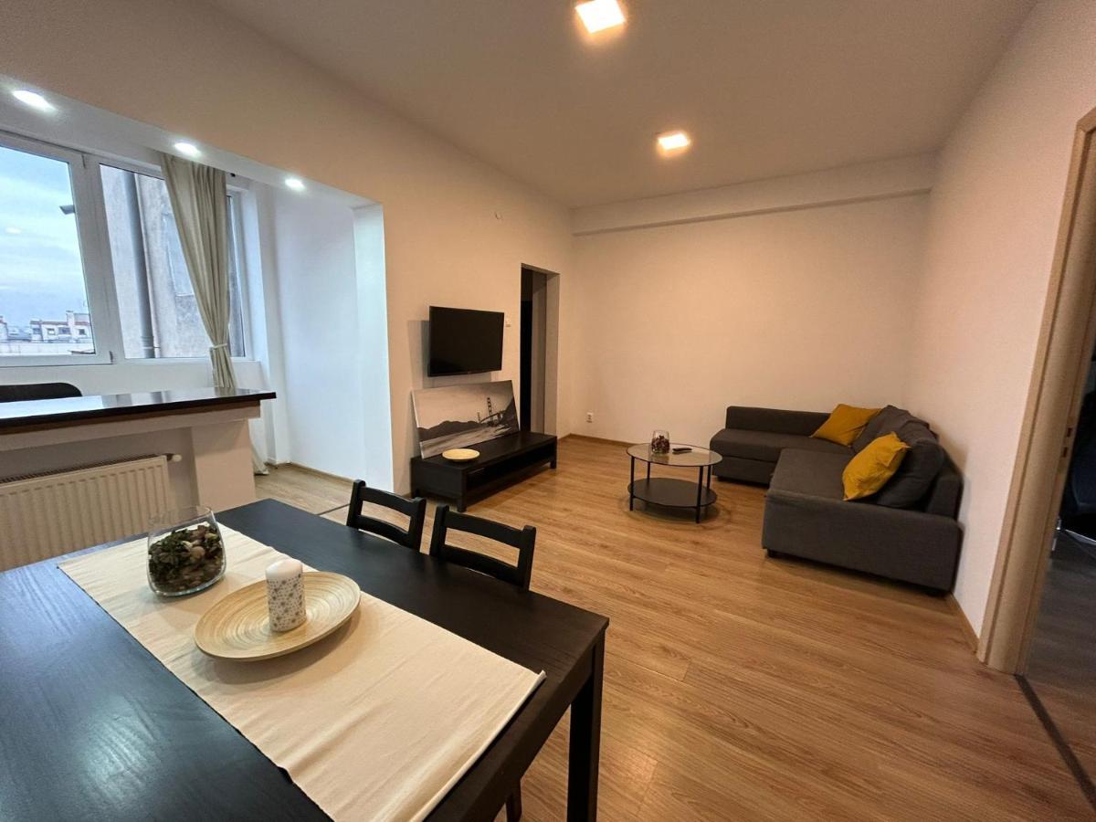 Elegant City Center Apartment Bucureşti Ngoại thất bức ảnh